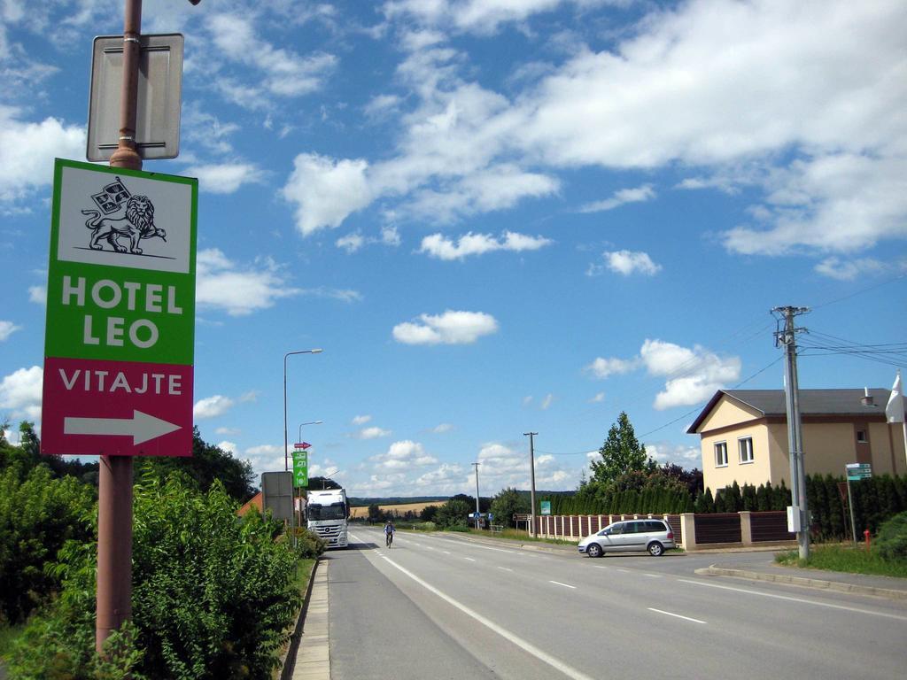 Eko Penzion Leo 杜丁西 外观 照片