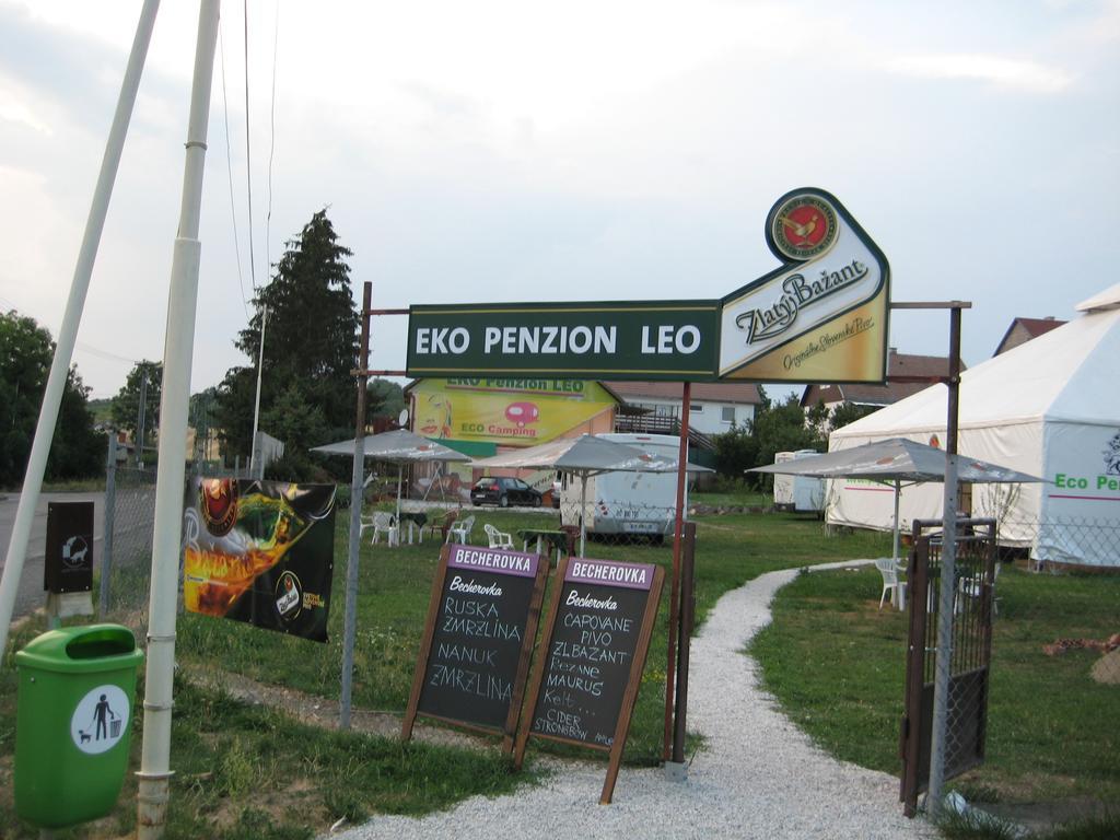 Eko Penzion Leo 杜丁西 外观 照片